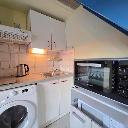 Prázdninový dům Maisonnette 3 - Cosy Avec Terrasse Et Parking